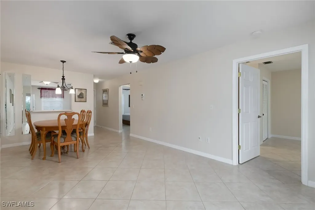 1006 Pine Isle Lane Naples FL 34112
