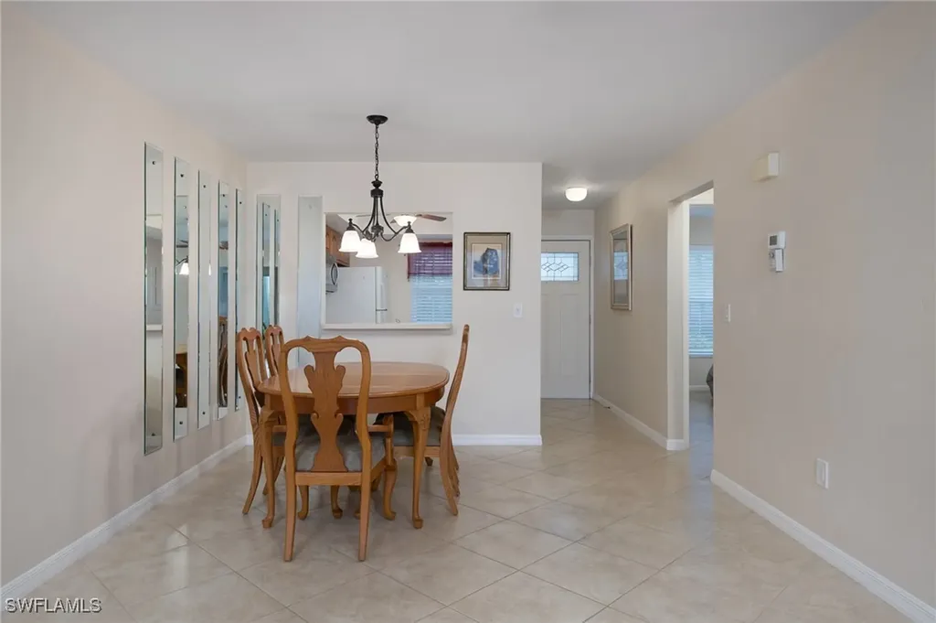 1006 Pine Isle Lane Naples FL 34112