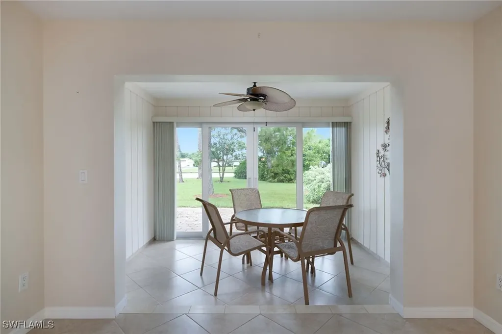1006 Pine Isle Lane Naples FL 34112