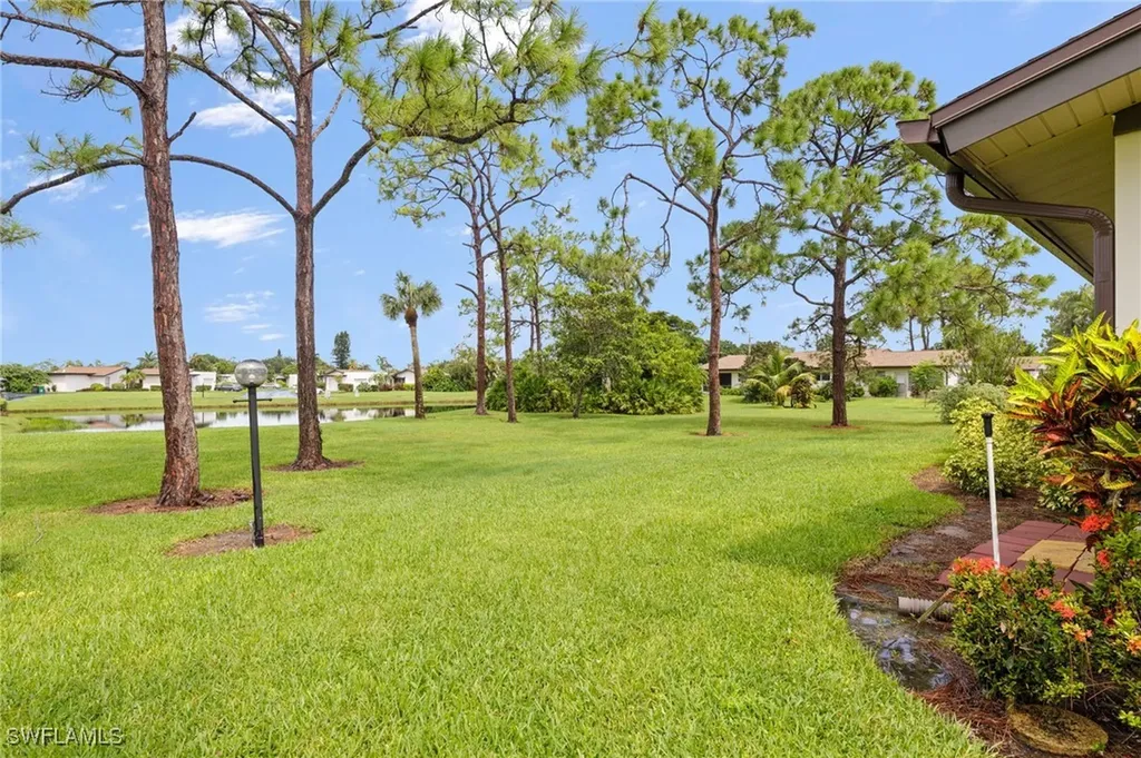 1006 Pine Isle Lane Naples FL 34112