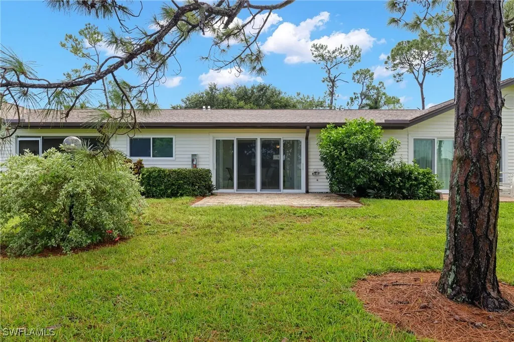 1006 Pine Isle Lane Naples FL 34112