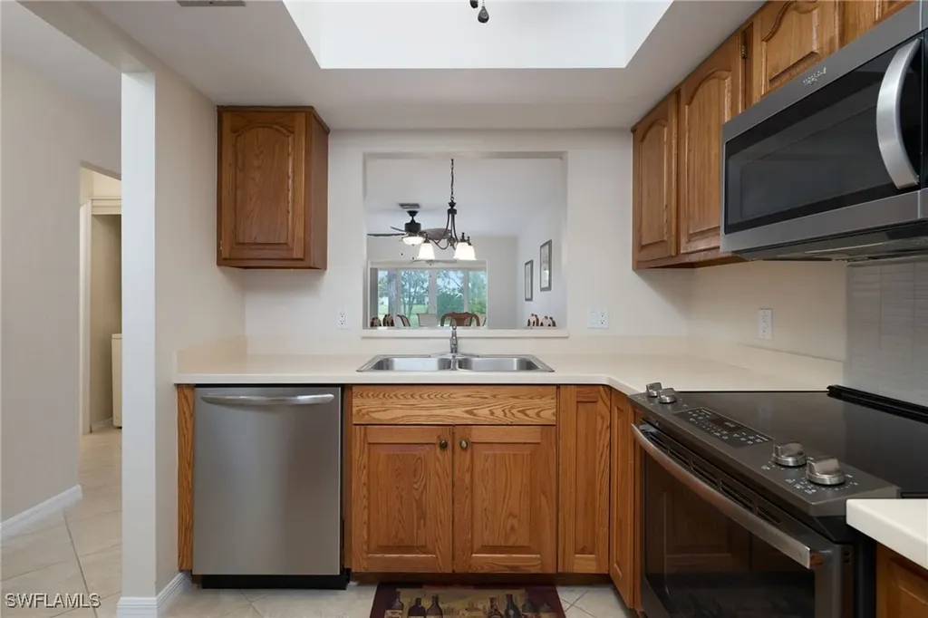 1006 Pine Isle Lane Naples FL 34112
