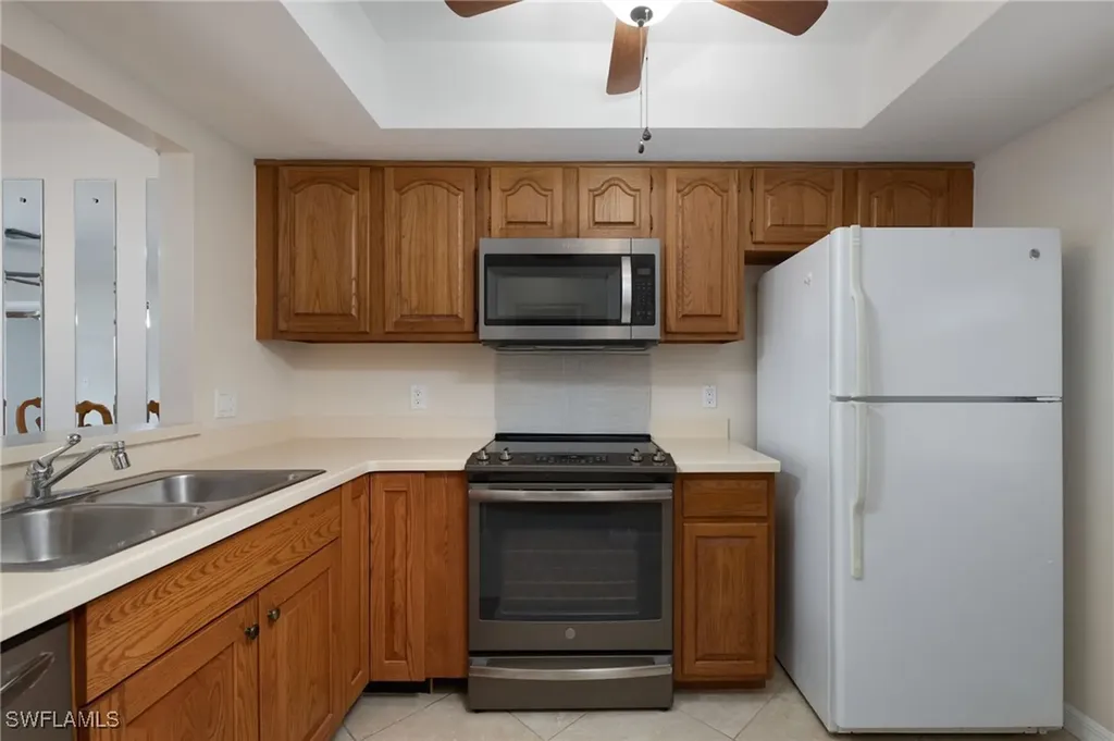 1006 Pine Isle Lane Naples FL 34112