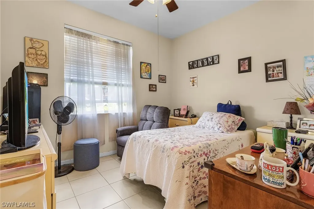 950 Hancock Creek South Boulevard Cape Coral FL 33909