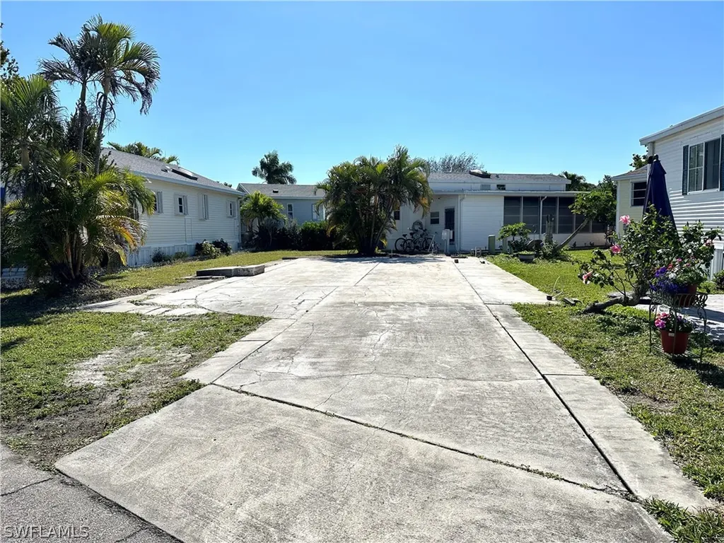 4701 Lafayette Lane W Estero FL 33928