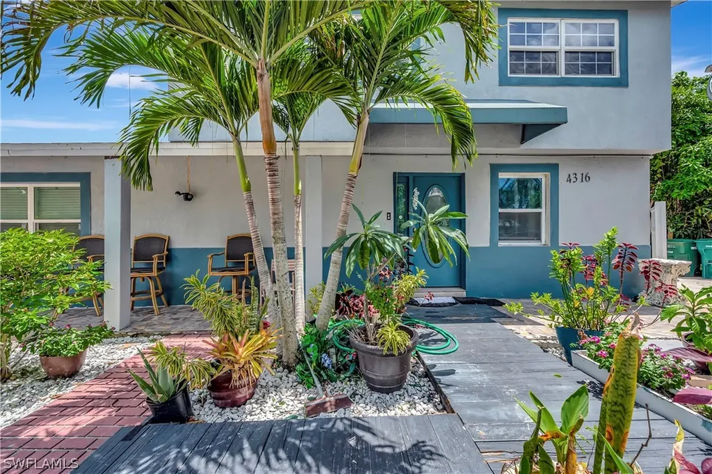 4316 Mindi Avenue Naples FL 34112