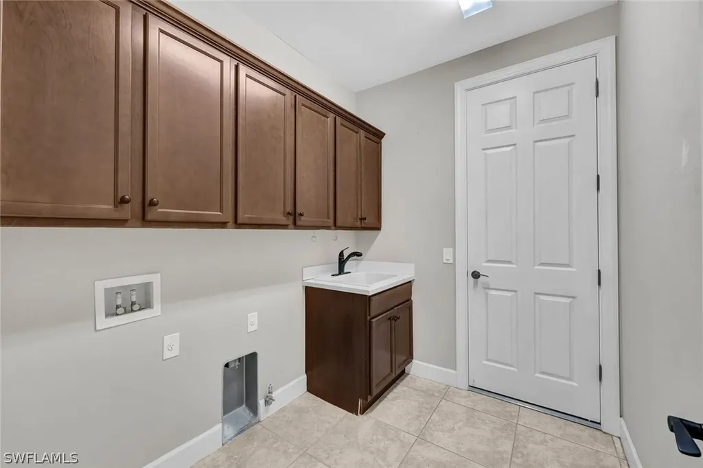 16183 Cartwright Lane Naples FL 34110