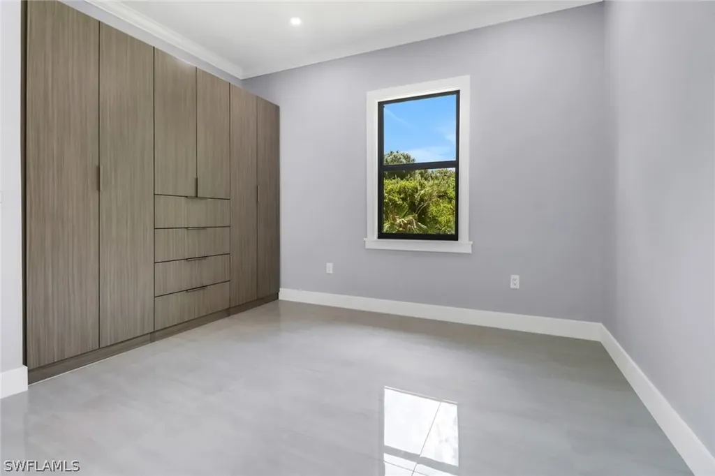 3520 27th Avenue NE Naples FL 34120