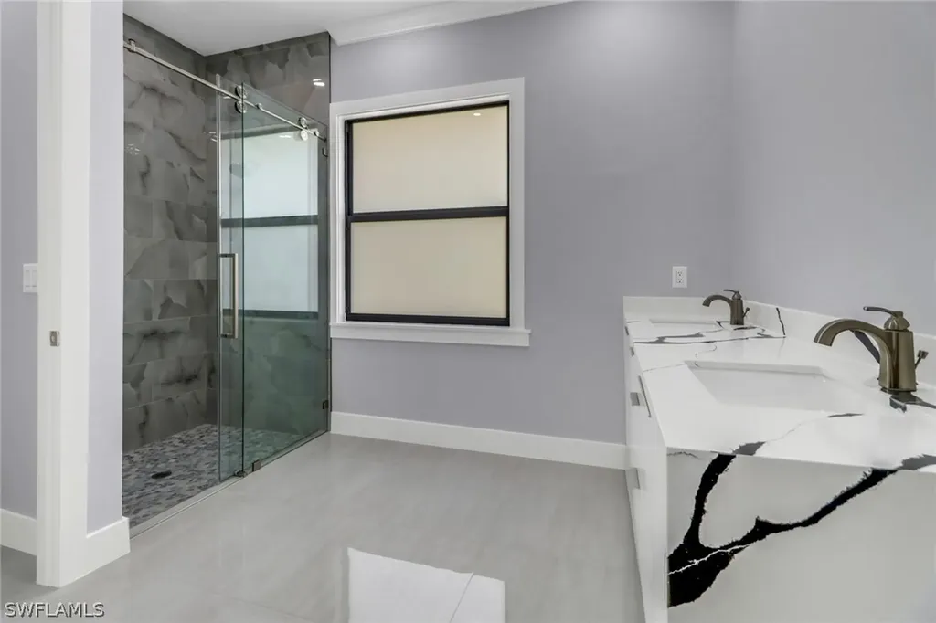 3520 27th Avenue NE Naples FL 34120