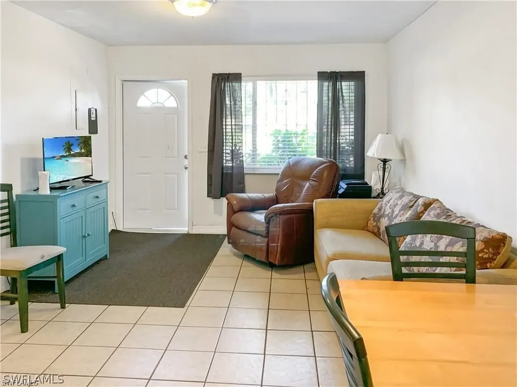 2748 Orange Street Fort Myers FL 33916