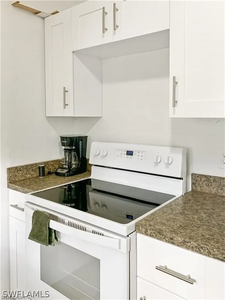 2748 Orange Street Fort Myers FL 33916