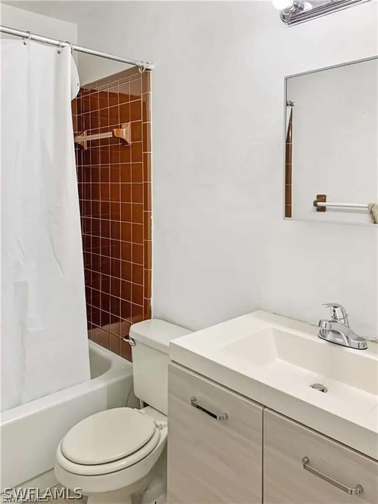2748 Orange Street Fort Myers FL 33916