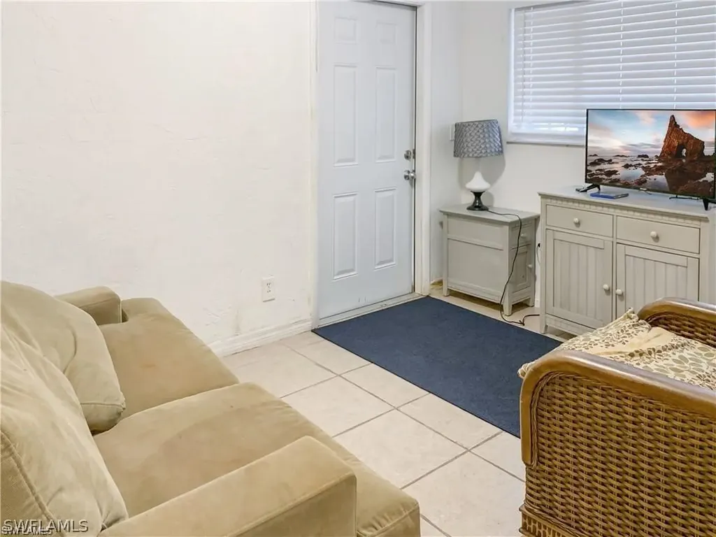 2748 Orange Street Fort Myers FL 33916