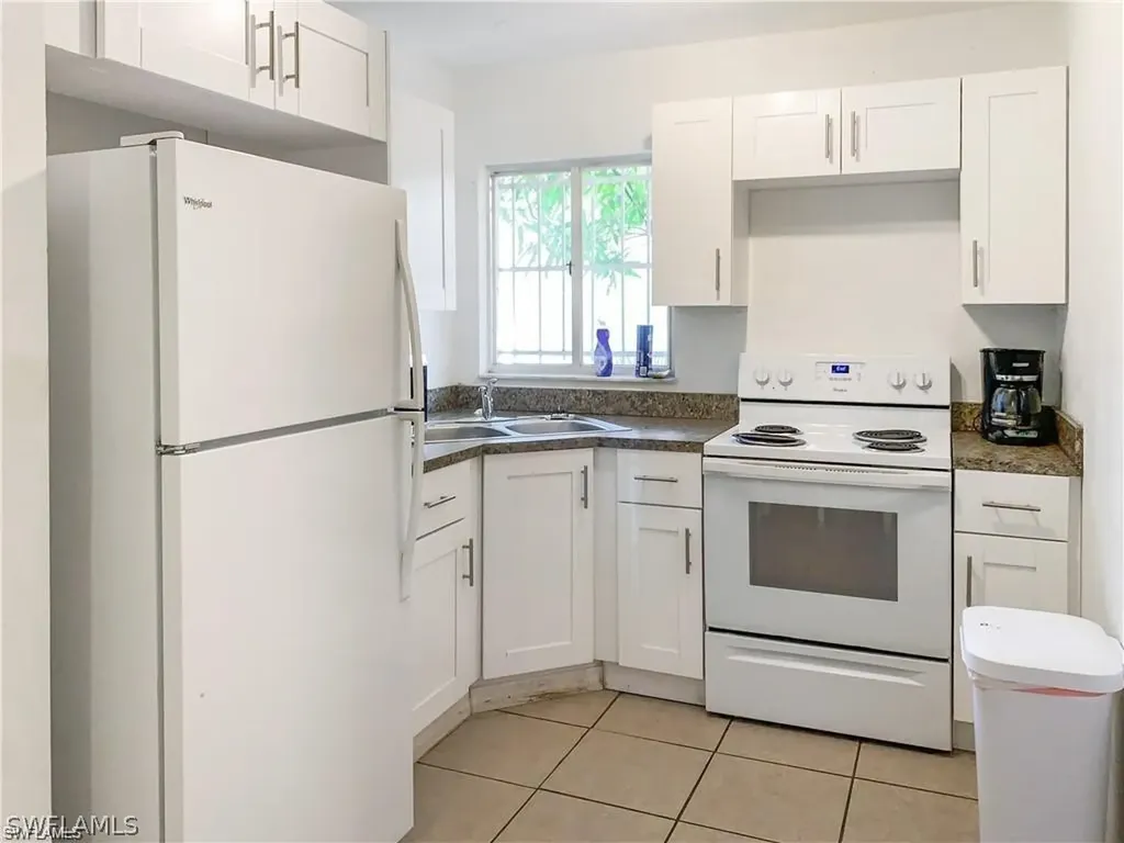 2748 Orange Street Fort Myers FL 33916