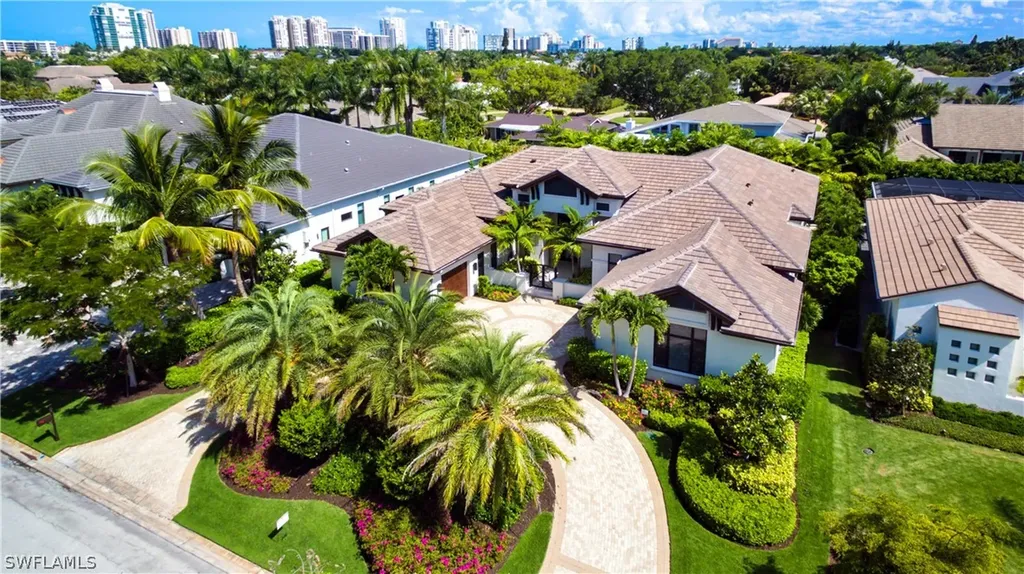 595 Regatta Road Naples FL 34103