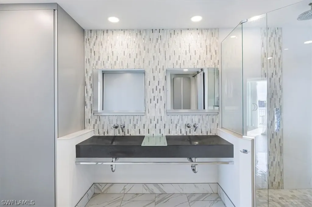 4975 Bonita Beach Road Bonita Springs FL 34134