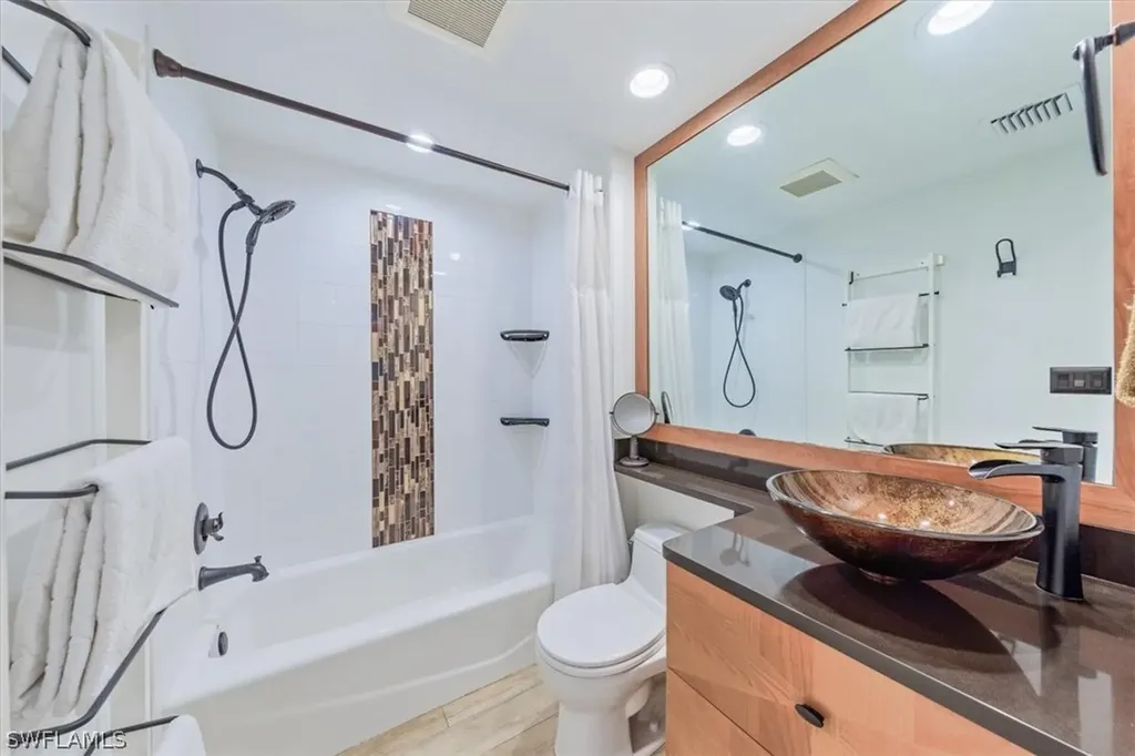 4975 Bonita Beach Road Bonita Springs FL 34134