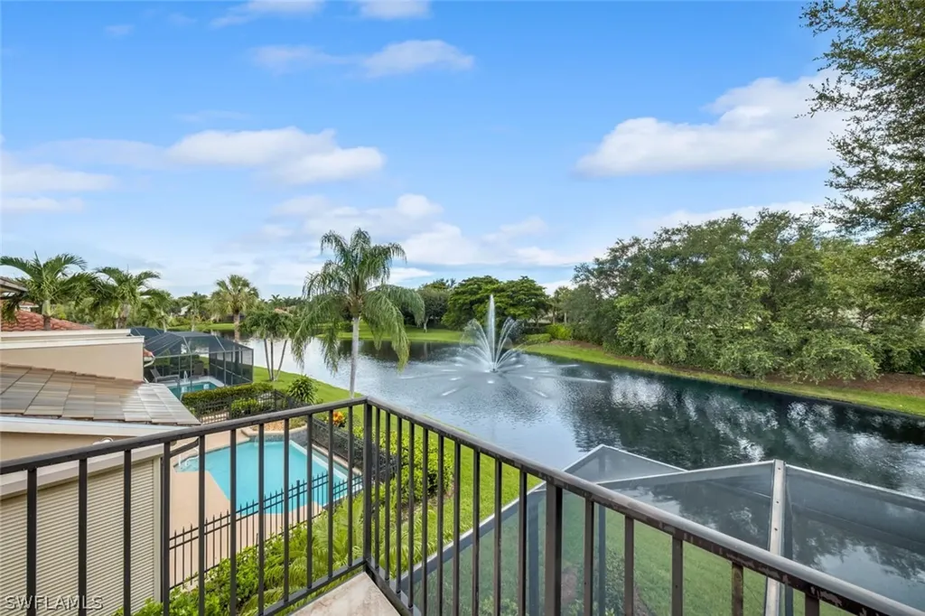 9217 Troon Lakes Drive Naples FL 34109