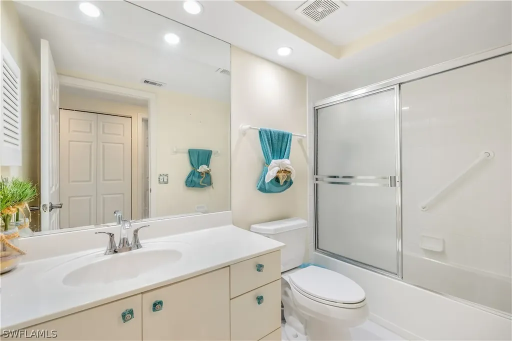 6884 Redbay Park Road Naples FL 34109