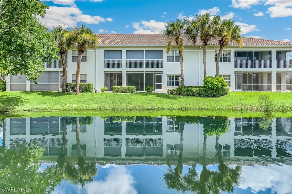 6884 Redbay Park Road Naples FL 34109