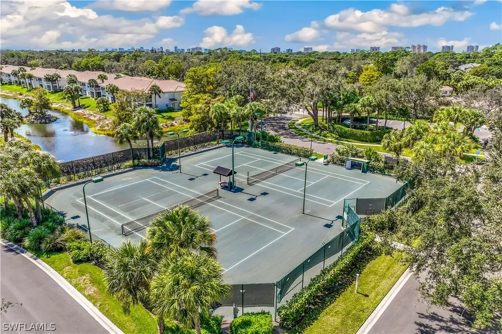 6884 Redbay Park Road Naples FL 34109