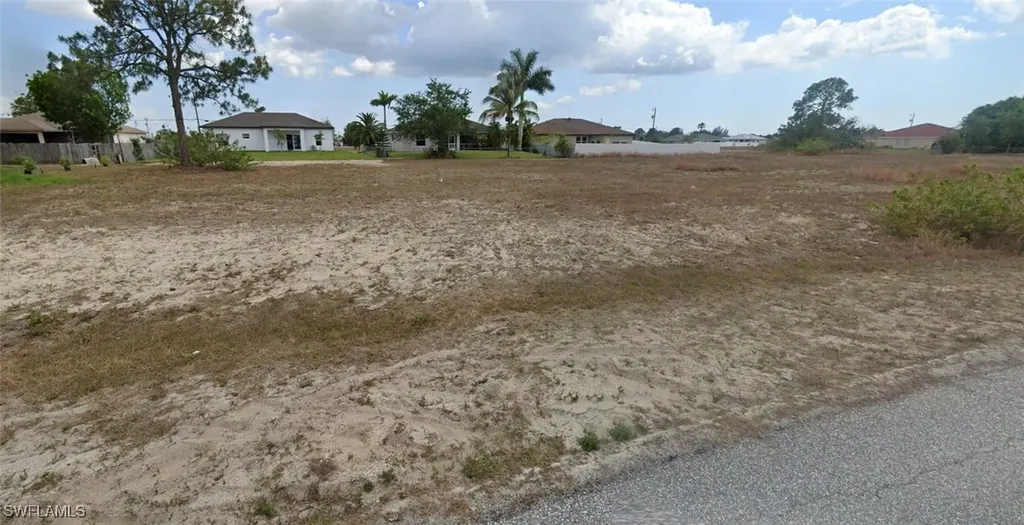 1624 NW 17th Street Cape Coral FL 33993