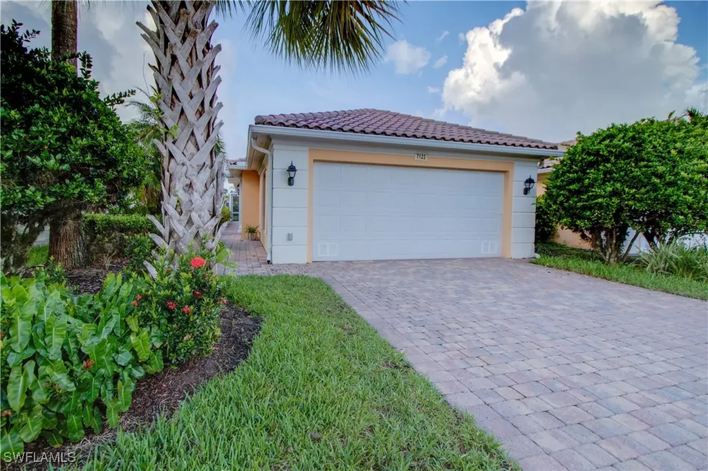 7622 Novara Court Naples FL 34114