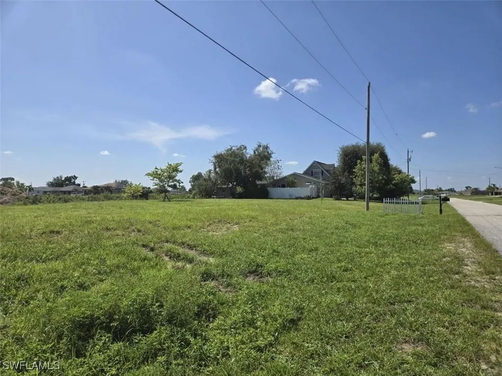 1429 NE 19th Avenue Cape Coral FL 33909