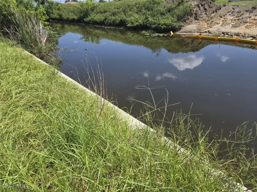 1429 NE 19th Avenue Cape Coral FL 33909