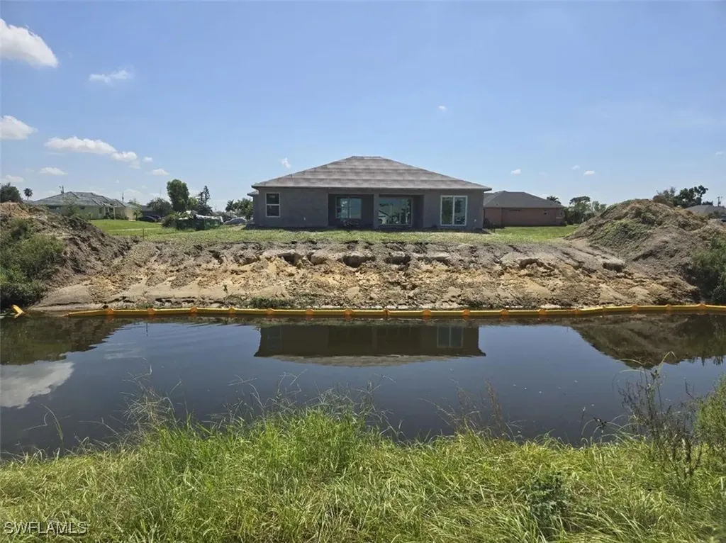 1429 NE 19th Avenue Cape Coral FL 33909