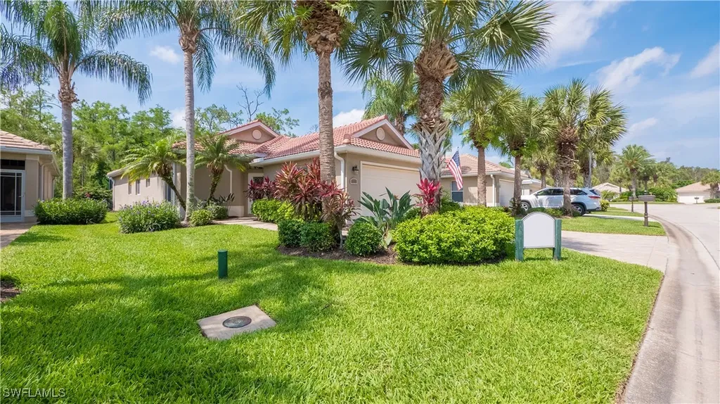 8088 Woodridge Pointe Drive Fort Myers FL 33912