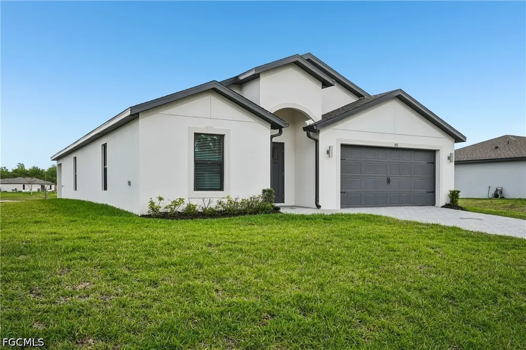 871 Gen D Macarthur Avenue Labelle FL 33935