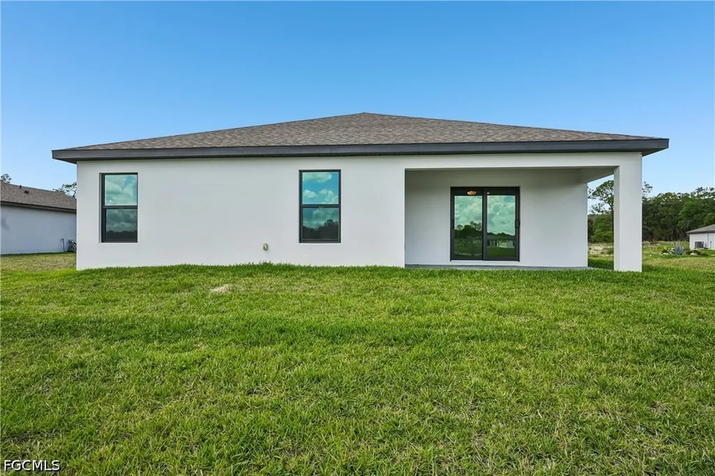 871 Gen D Macarthur Avenue Labelle FL 33935