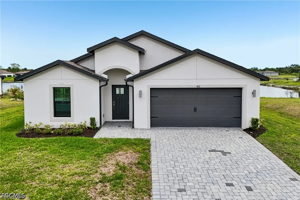 871 Gen D Macarthur Avenue Labelle FL 33935