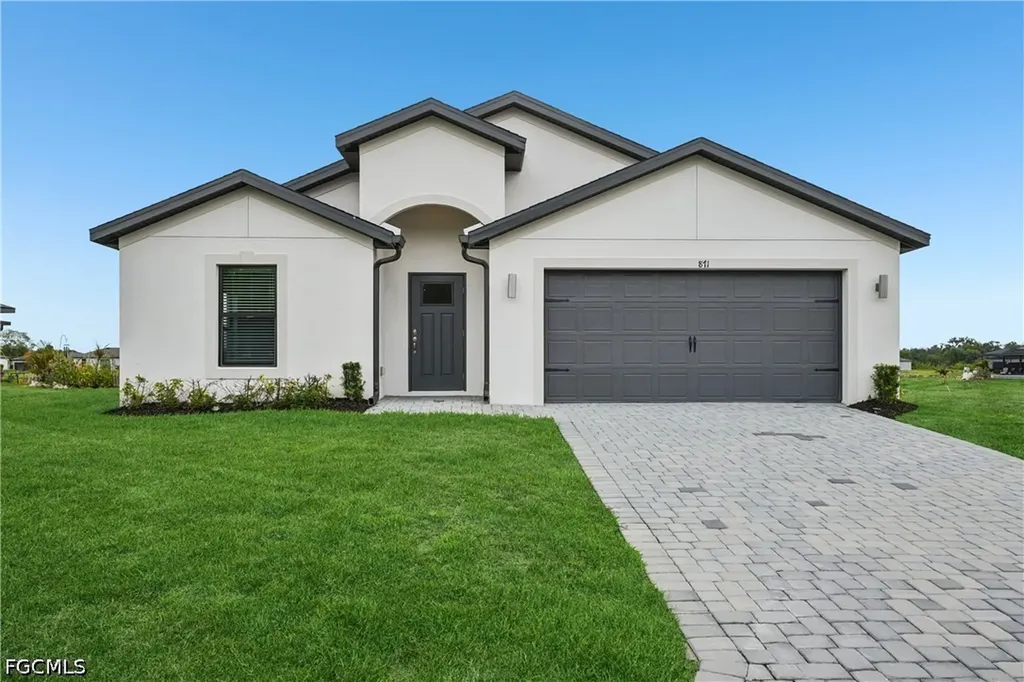 871 Gen D Macarthur Avenue Labelle FL 33935