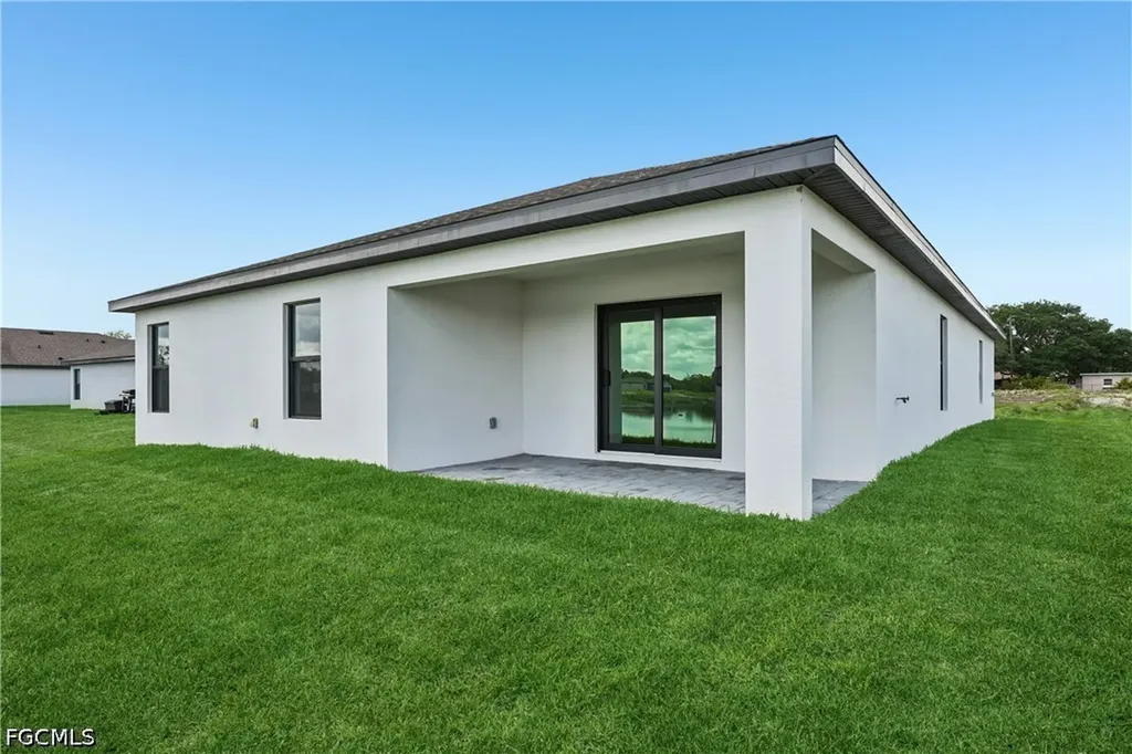 871 Gen D Macarthur Avenue Labelle FL 33935
