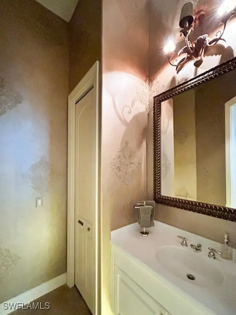 422 Terracina Court Naples FL 34119