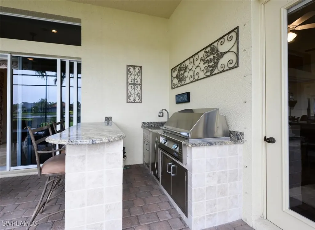 422 Terracina Court Naples FL 34119