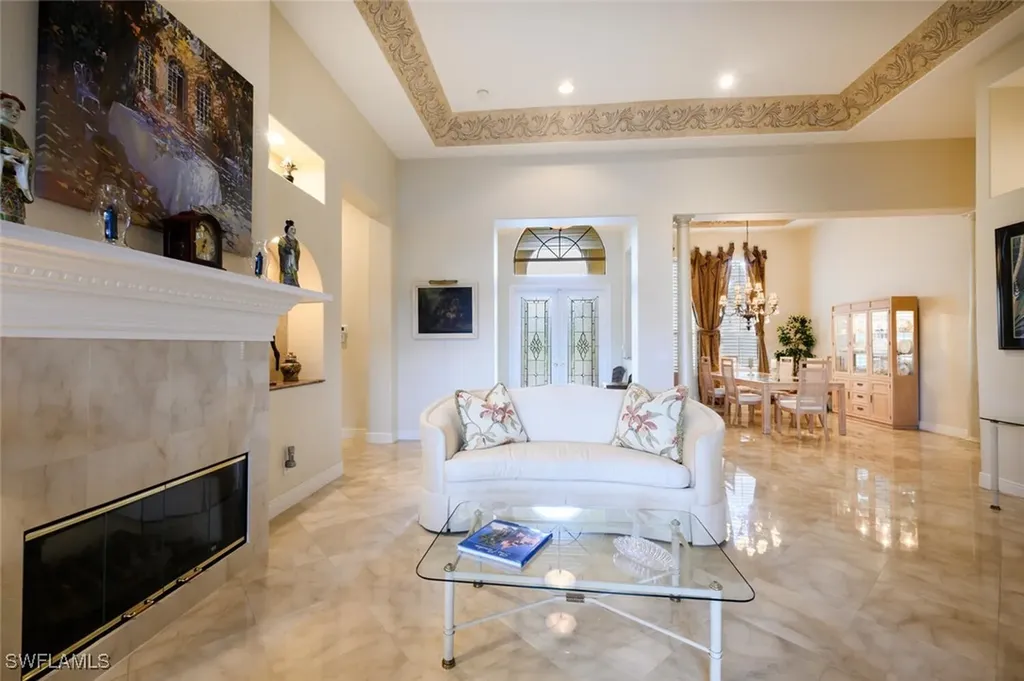 422 Terracina Court Naples FL 34119