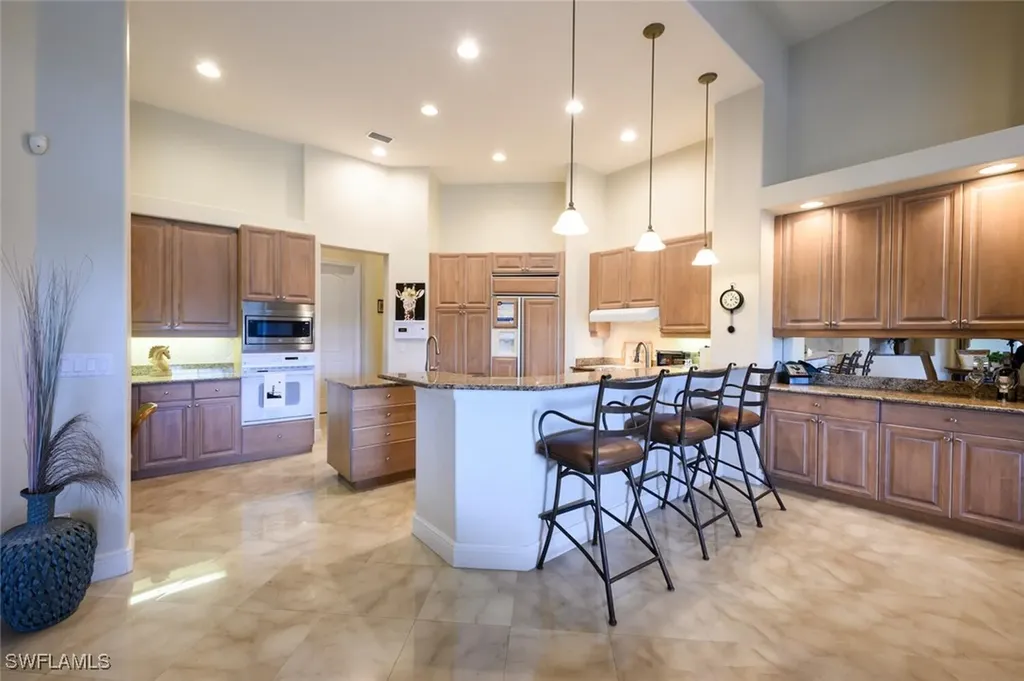 422 Terracina Court Naples FL 34119