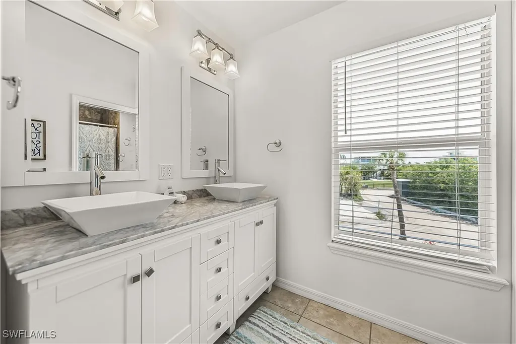 4501 Seair Lane Upper Captiva FL 33924