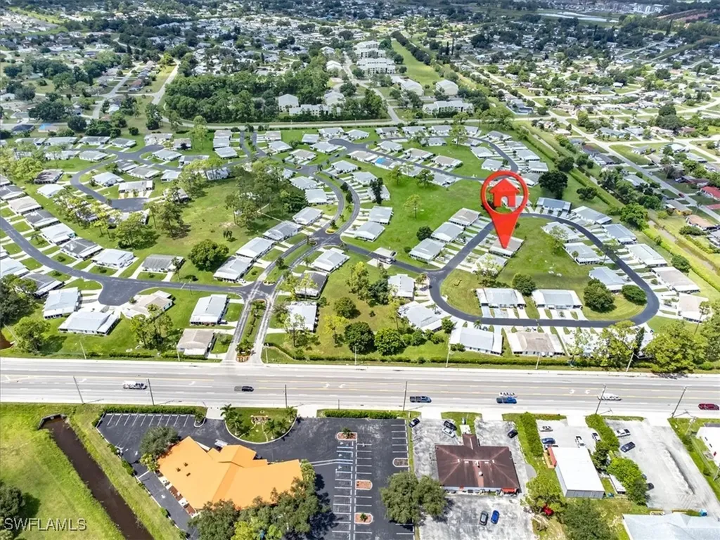 40 Desert Candle Circle Lehigh Acres FL 33936