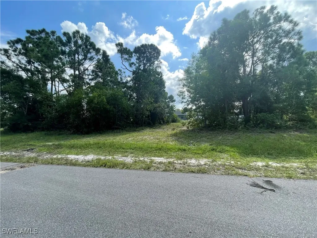 4513 NW 34th Place Cape Coral FL 33993