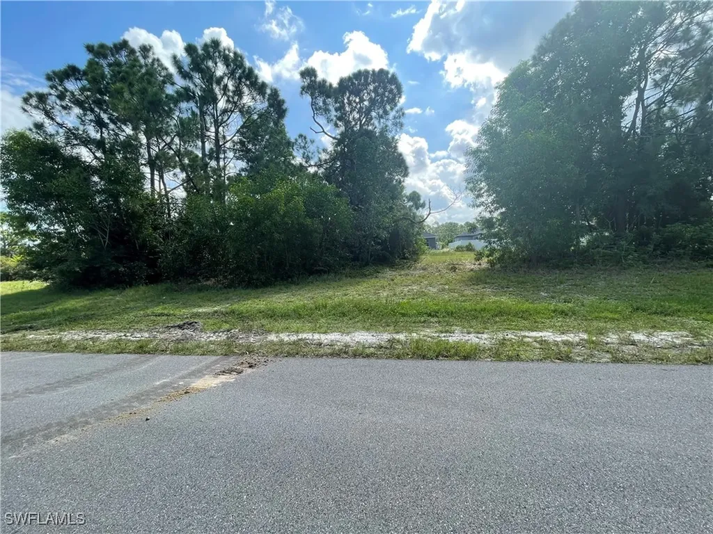 4513 NW 34th Place Cape Coral FL 33993