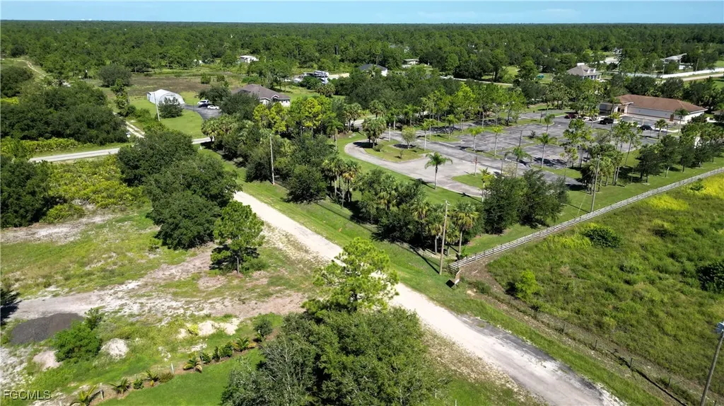 4th Terrace Labelle FL 33935