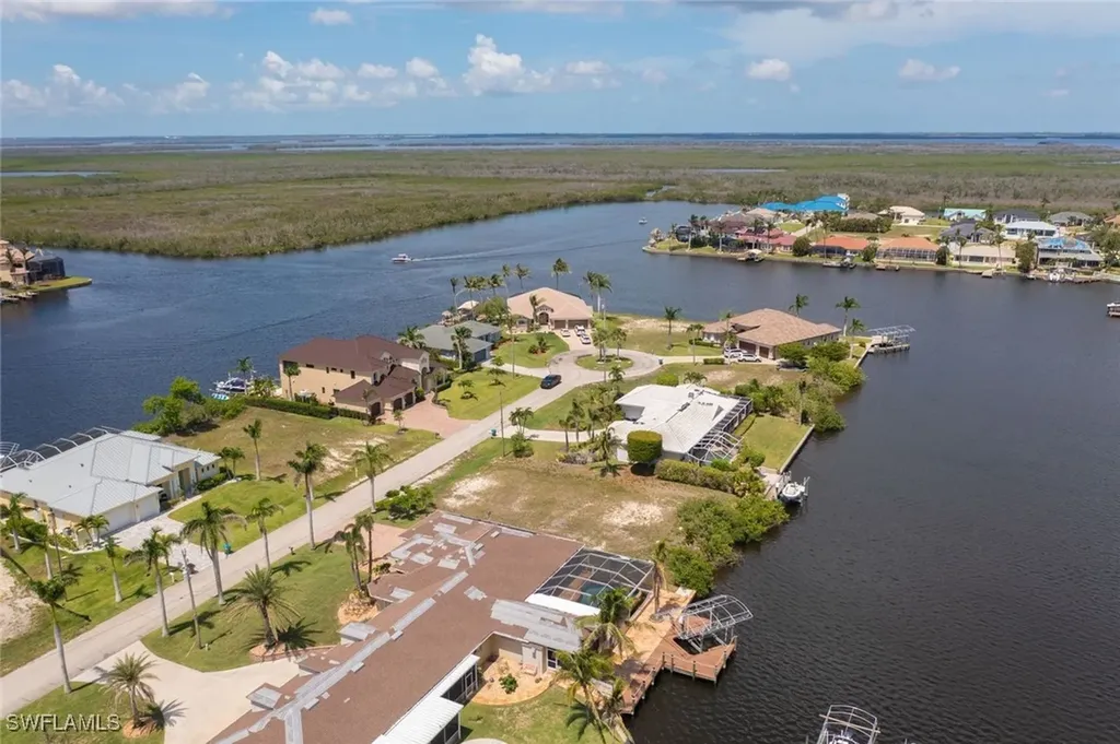 4101 NW 11th Street Cape Coral FL 33993