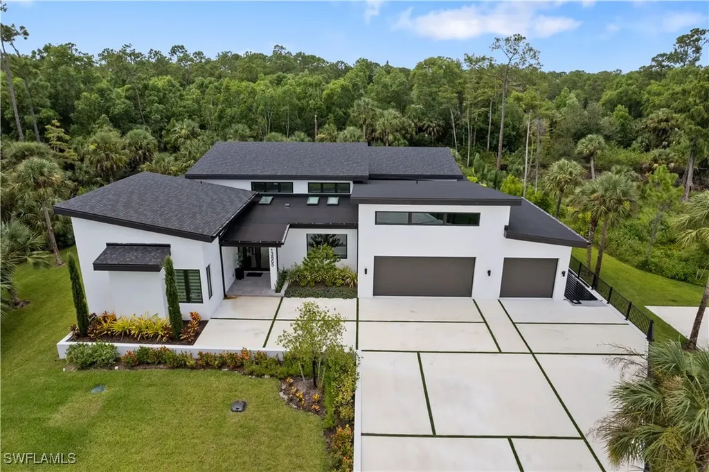13865 Collier Boulevard Naples FL 34119
