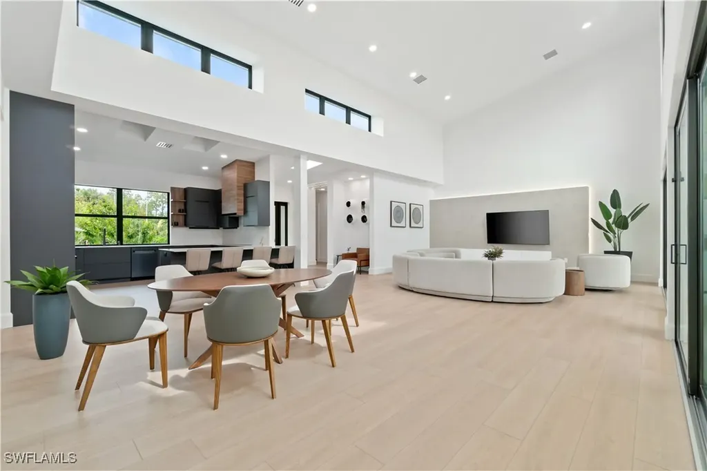 13865 Collier Boulevard Naples FL 34119