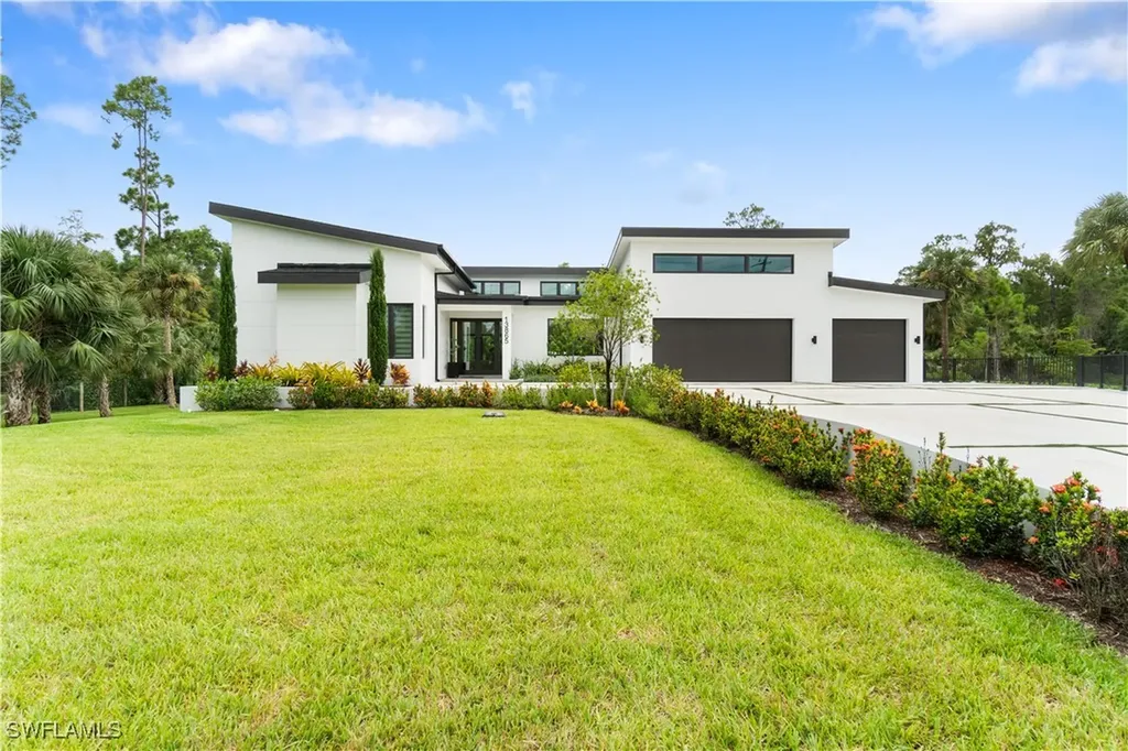 13865 Collier Boulevard Naples FL 34119
