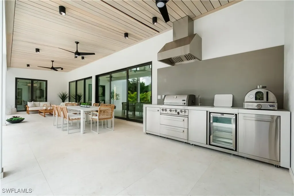13865 Collier Boulevard Naples FL 34119